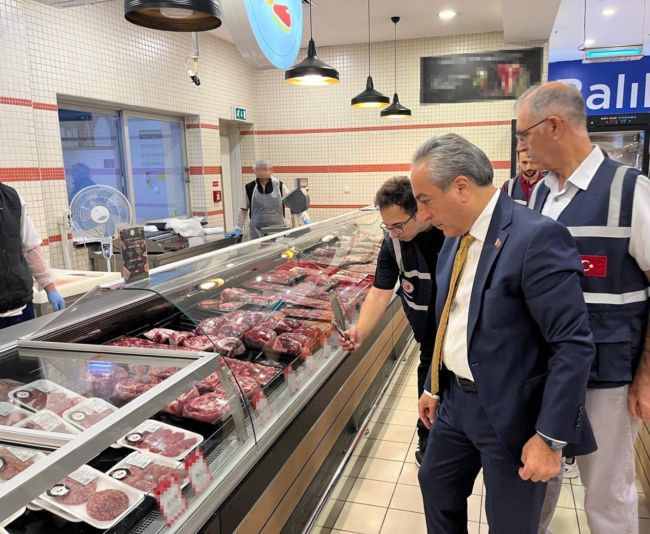 BURSA'DA 2025 YILI TÜKETİCİLERİN, BAKANLIĞIN TALİMATLARIYLA HAREKETE GEÇEN BURSA TİCARET İL...