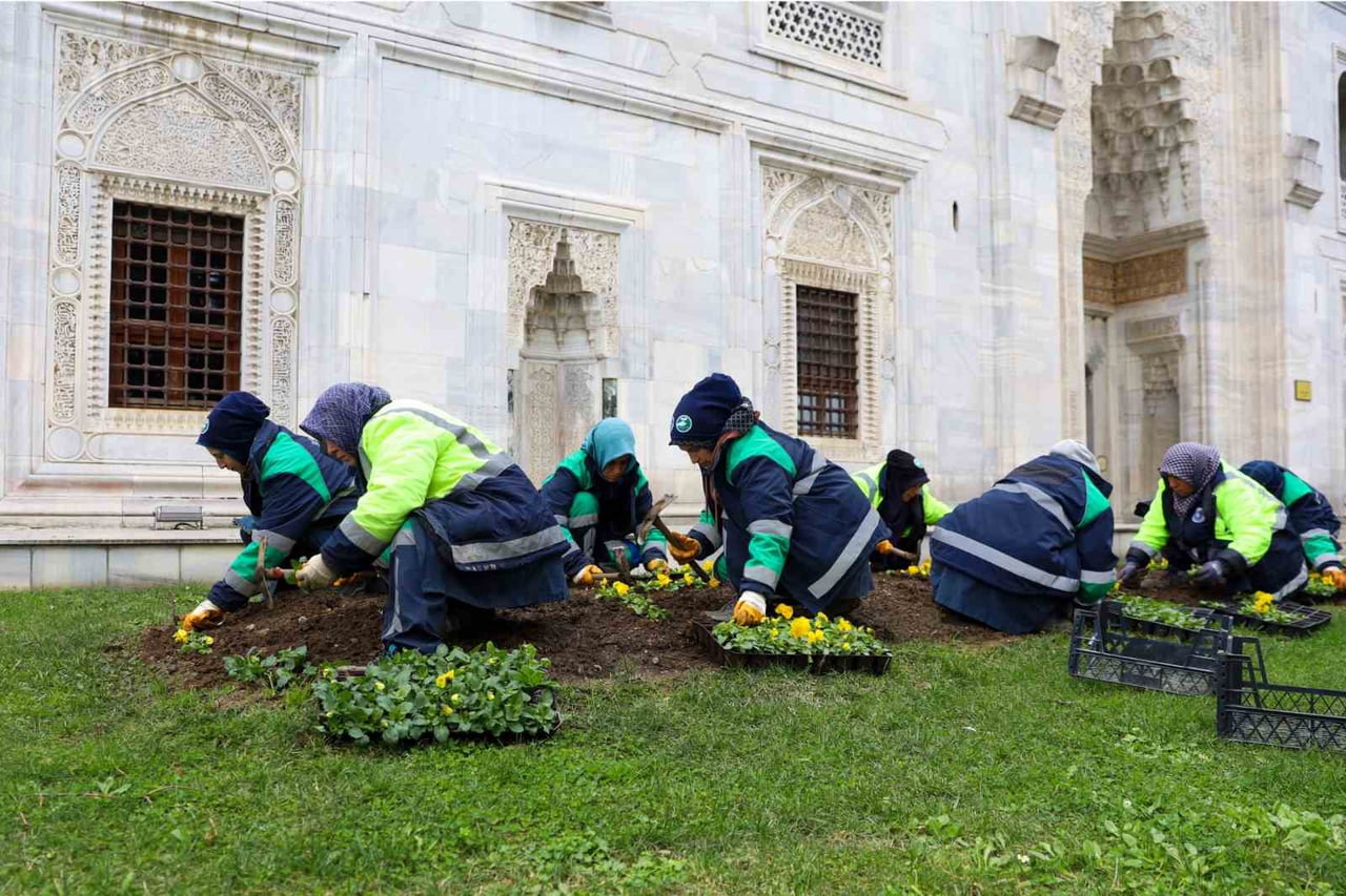 BURSA BÜYÜKŞEHİR BELEDİYESİ, BİR TARAFTAN KENTİN TARİHİ VE KÜLTÜREL MİRASINI KORURKEN, DİĞER...