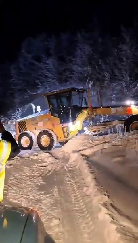 BURSA’DA YAYLADA MAHSUR KALAN 6 KİŞİ KURTARILDI