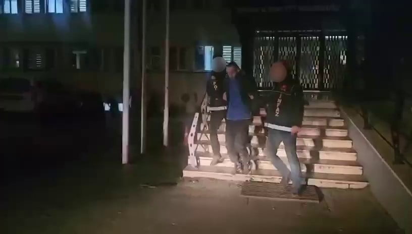 BURSA EMNİYET MÜDÜRLÜĞÜ ASAYİŞ ŞUBE MÜDÜRLÜĞÜ EKİPLERİNCE, ARANAN ŞAHISLARIN YAKALANMASINA YÖNELİK...