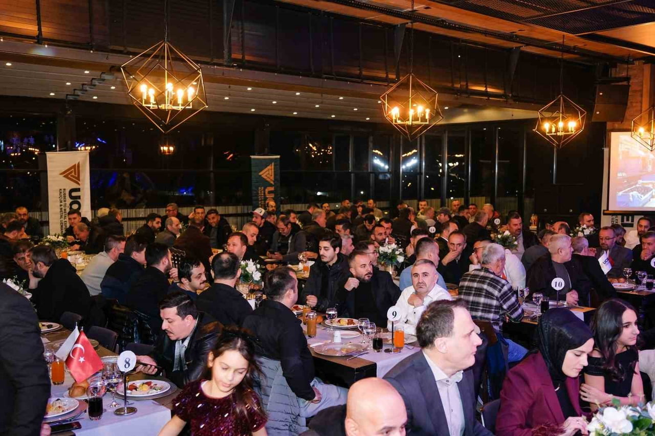 BURSA (İHA)  OTOMOTİV YAN SANAYİ FİRMASI ÜÇEL KAUÇUK, 2025 YILINI ÇALIŞANLARIYLA BİRLİKTE...