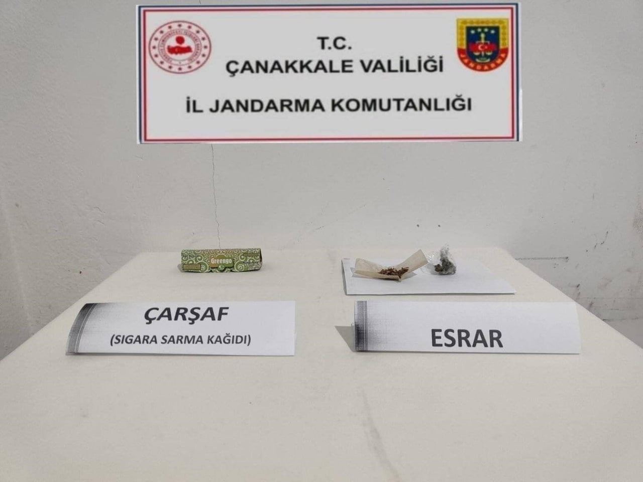 ÇANAKKALE İL JANDARMA KOMUTANLIĞI EKİPLERİNCE DÜZENLENEN UYUŞTURUCU OPERASYONLARINDA ÇOK SAYIDA...