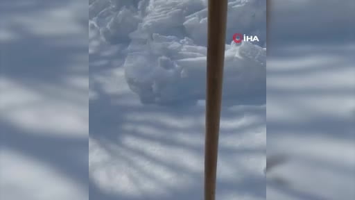 Çemişgezek’te karla mücadelede köylü sevincini böyle kaydetti