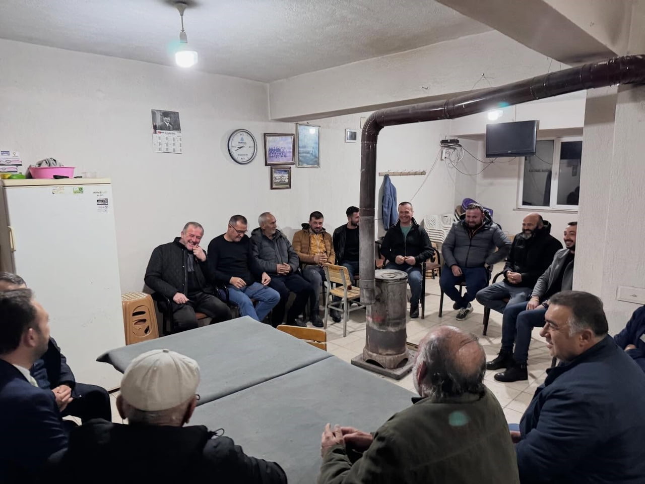 ÇİVRİL BELEDİYE BAŞKANI SEMİH DERE, VATANDAŞLAR İLE BİR ARAYA GELEREK TALEP, İSTEK, ÖNERİ VE...