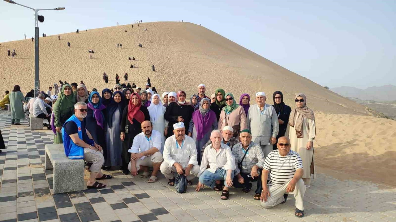 DENİZLİ İL MÜFTÜLÜĞÜ ORGANİZASYONUYLA KUTSAL TOPRAKLARDA BULUNAN VE REHBERLİĞİNİ CİHAN ŞAHAN’IN...