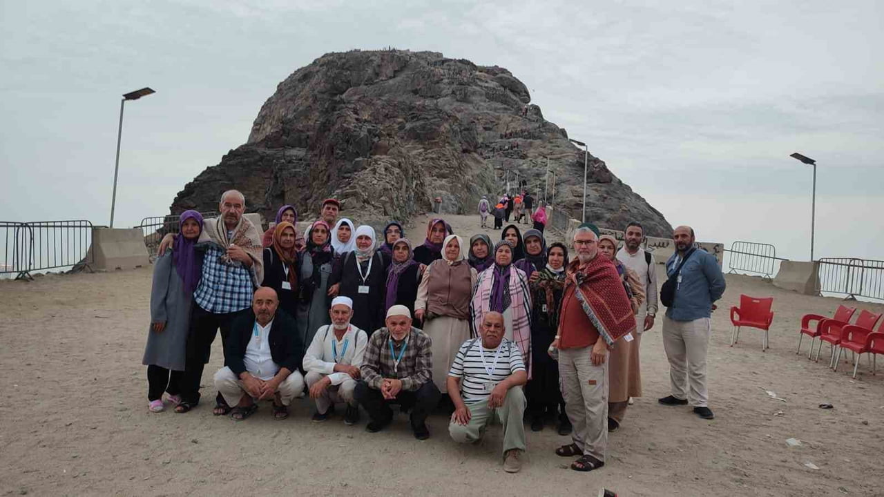 DENİZLİ İL MÜFTÜLÜĞÜ ORGANİZASYONUYLA UMRE İBADETİNİ YERİNE GETİREN DENİZLİLİ UMRECİLER, İSLAM...