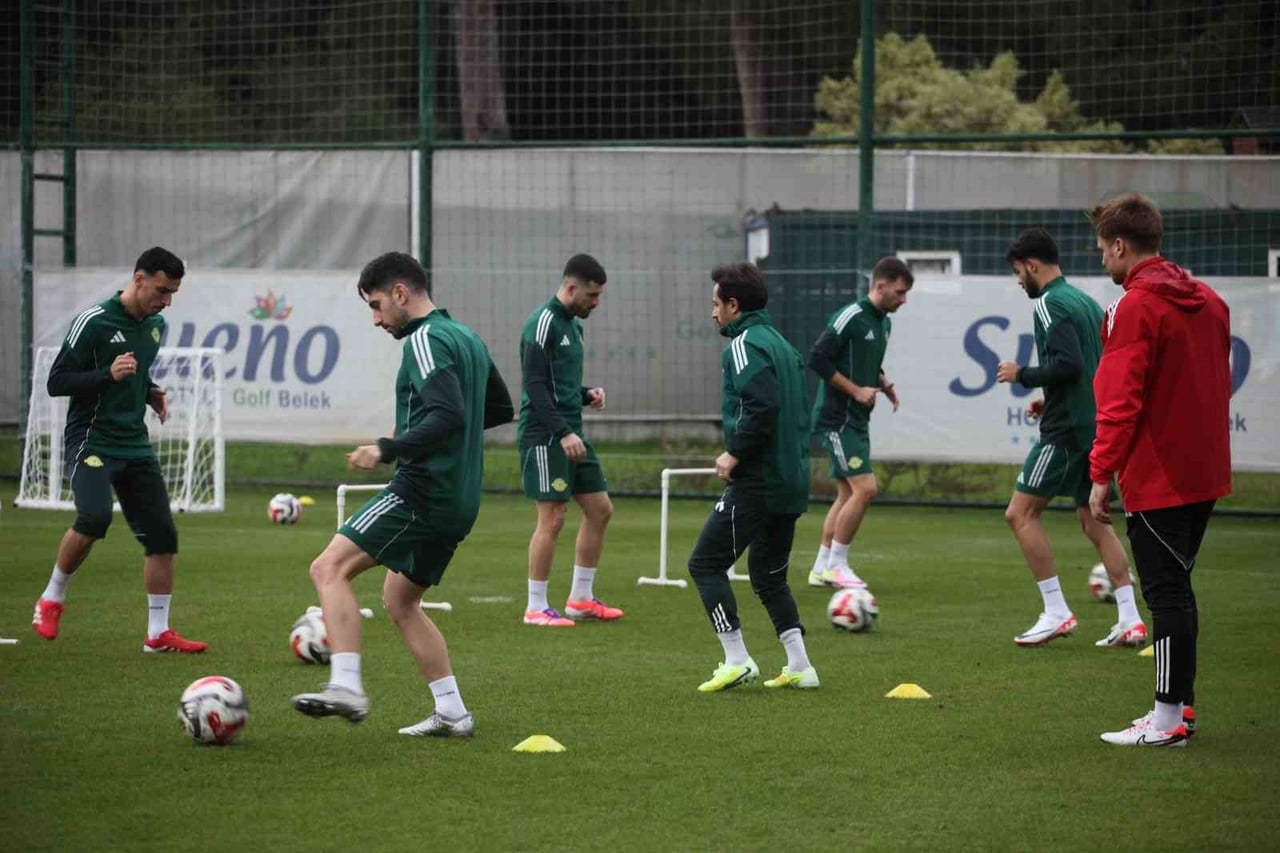 DEVRE ARASI ÇALIŞMDEVRE ARASI ÇALIŞMALARINI ANTALYA'NIN SERİK İLÇESİNDE BULUNAN BELEK TURİZM...