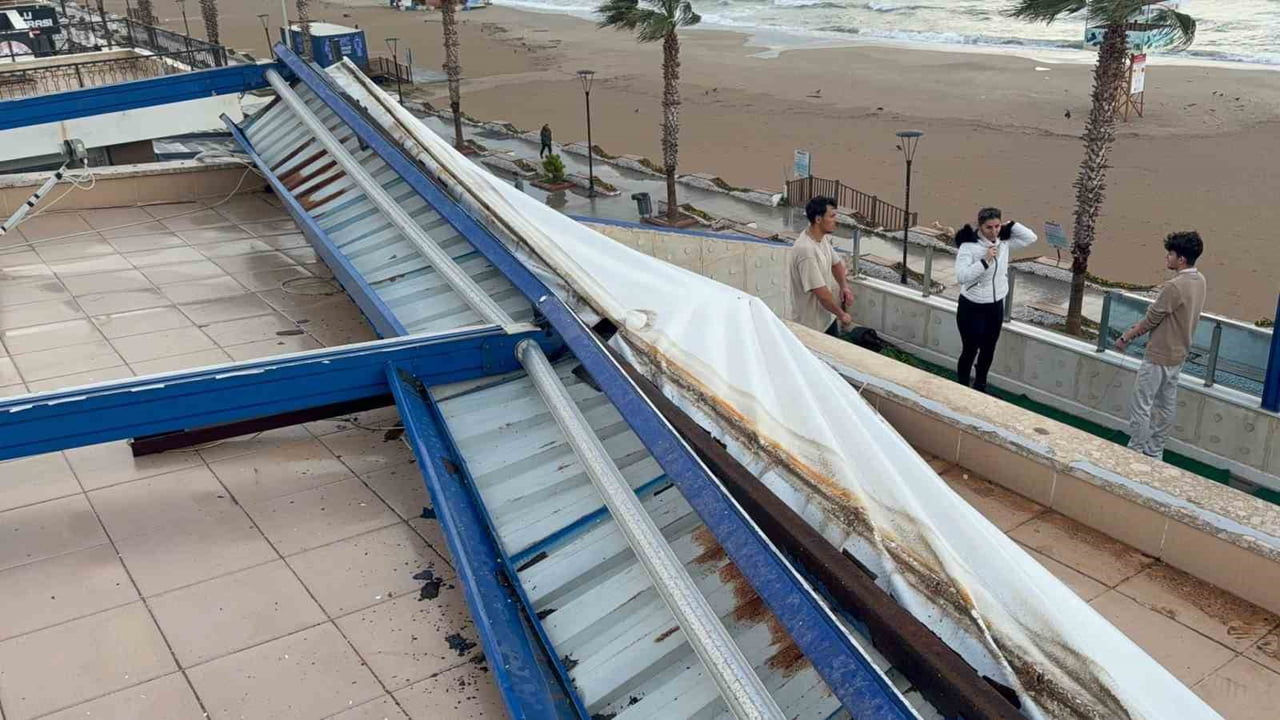 DİDİM’DE FIRTINA ETKİLİ OLDU