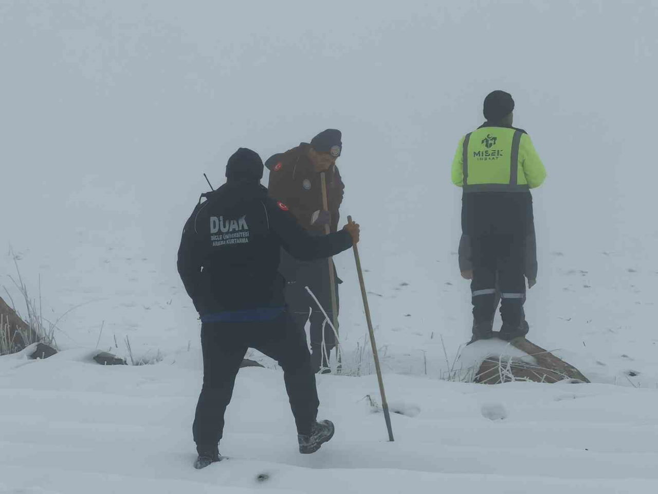 DİYARBAKIR'IN ÇINAR İLÇESİNDE EVDEN ÇIKAN VE KENDİSİNDEN BİR DAHA HABER ALINAMAYAN 45 YAŞINDAKİ...