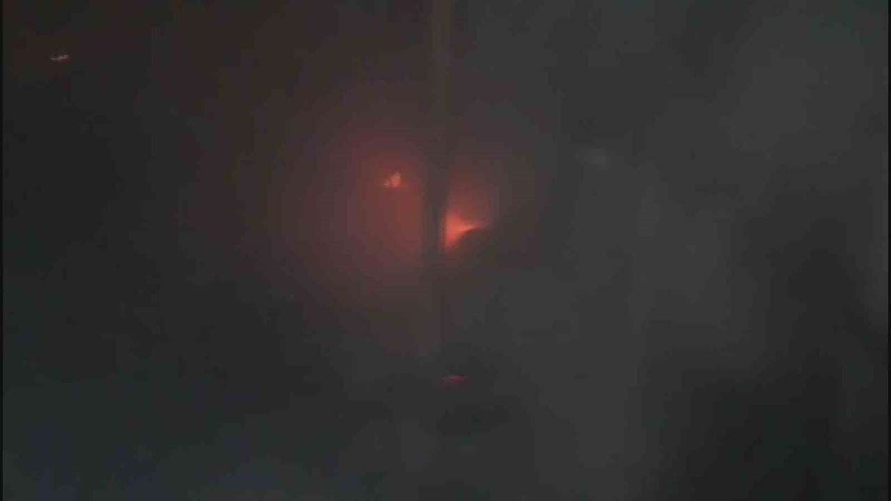 DİYARBAKIR'IN MERKEZ YENİŞEHİR İLÇESİNDE BİR APARTMANIN ÇATI KATINDAKİ ODUNLUKTA ÇIKAN YANGINDA 40...