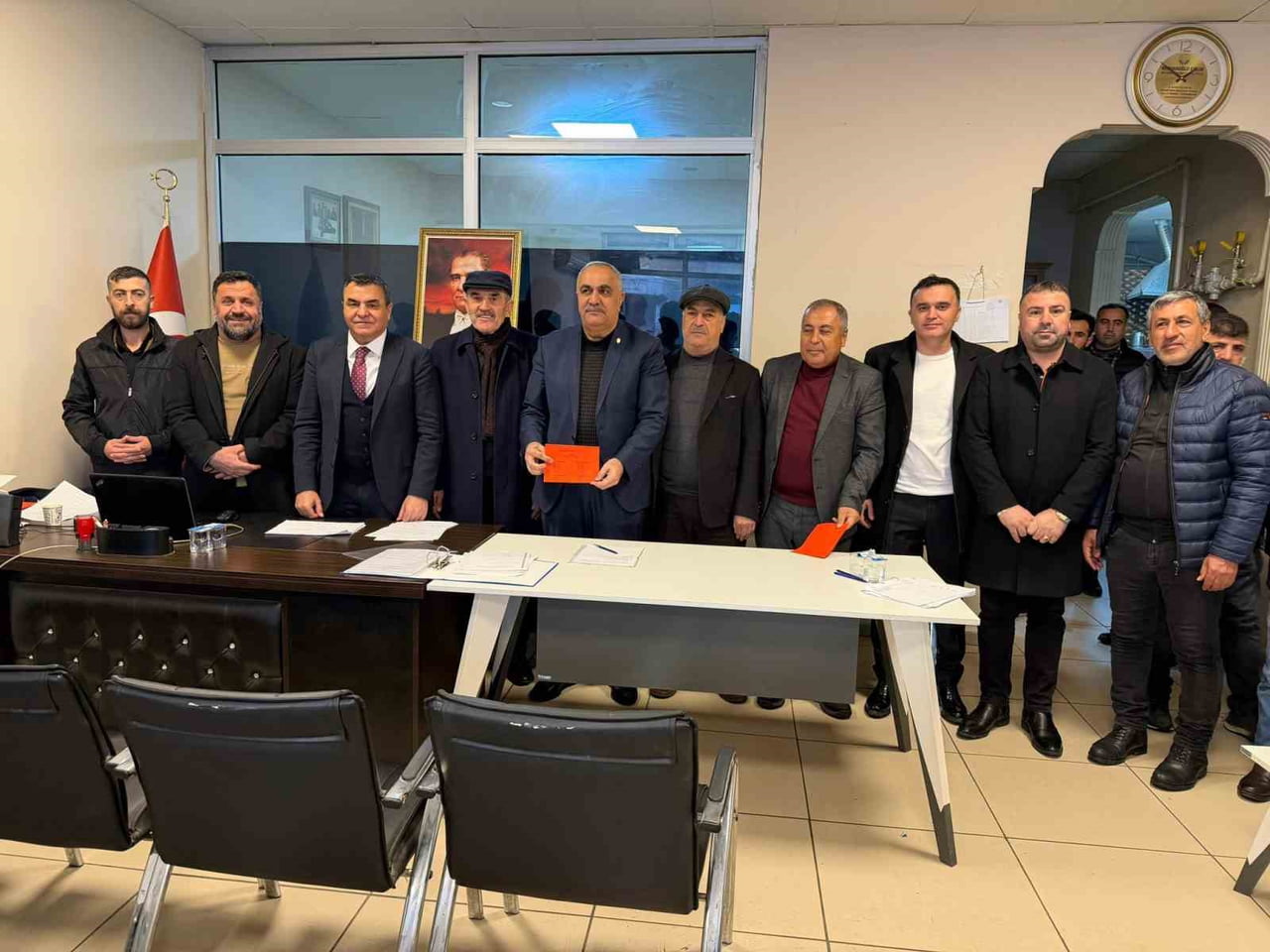 DİYARBAKIR ESNAF VE SANATKARLAR ODASI (DESOB) SEÇİMLERİNDE KIRMIZI LİSTE 12 ODANIN TAMAMINI...