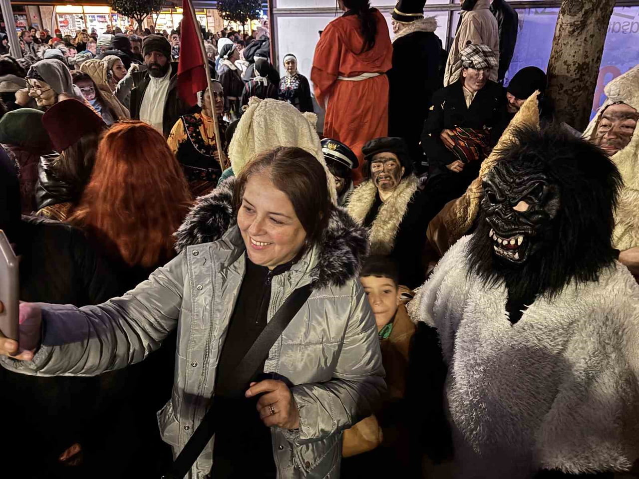 DOĞU KARADENİZ BÖLGESİ’NDE RUMİ TAKVİME GÖRE YENİ YILIN İLK GÜNÜ KABUL EDİLEN 13 OCAK KALANDAR...
