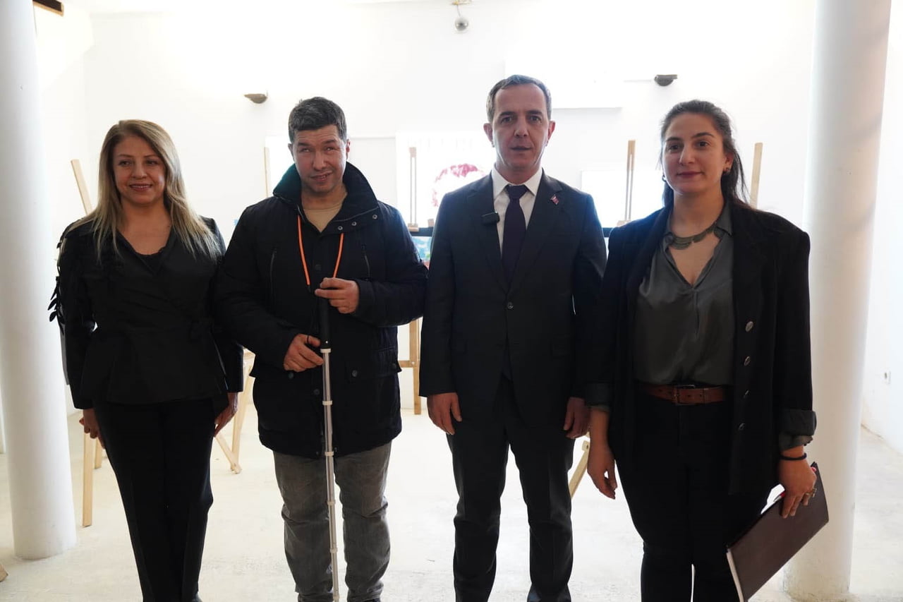 DÜNYA BRAİLLE GÜNÜ KAPSAMINDA BEYOĞLU'NDA GERÇEKLEŞTİRİLEN ETKİNLİKTE, ESKİŞEHİRLİ GÖRME ENGELLİ...