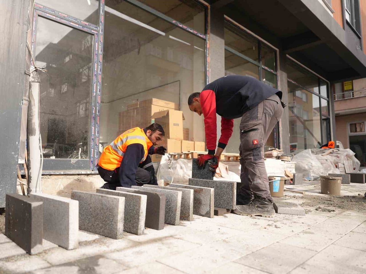 DÜZCE BELEDİYESİ FEN İŞLERİ MÜDÜRLÜĞÜ ŞEHRİN İÇME SUYU HATLARININ TAMAMININ DEĞİŞECEĞİ 2026 YILI...