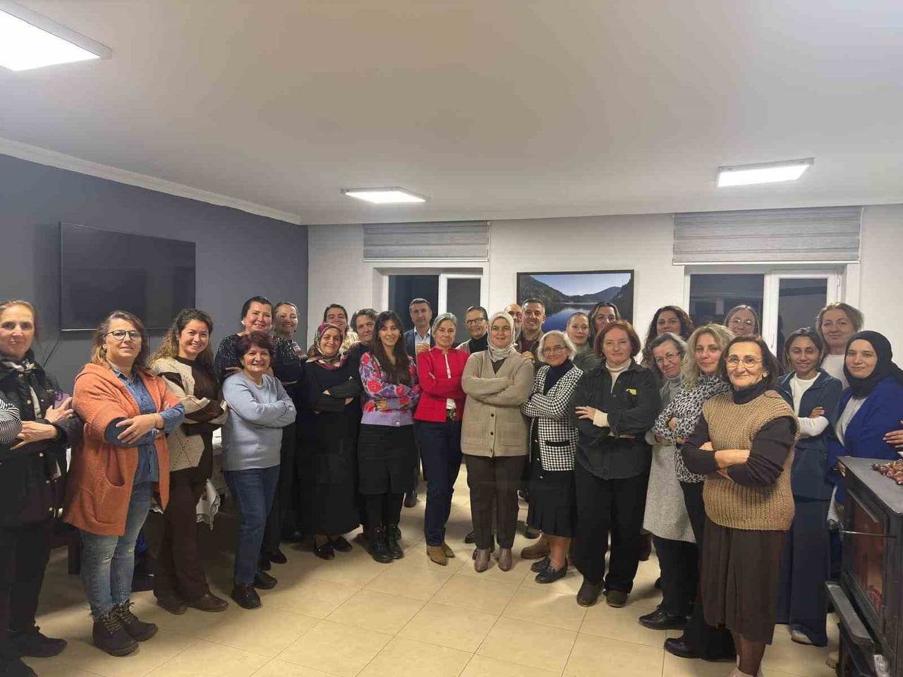 DÜZCE’DE KADINLARIN TARIMSAL ÜRETİMDEKİ ROLÜNÜ GÜÇLENDİRMEYE YÖNELİK ÇALIŞMALAR HIZ KESMEDEN DEVAM...