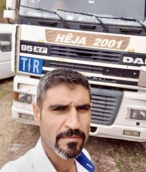 EDİNİLEN BİLGİLERE GÖRE, PLAKASI BELİRLENEMEYEN TIR, 44 YAŞINDAKİ ABDULLAH AYAYDIN’A...