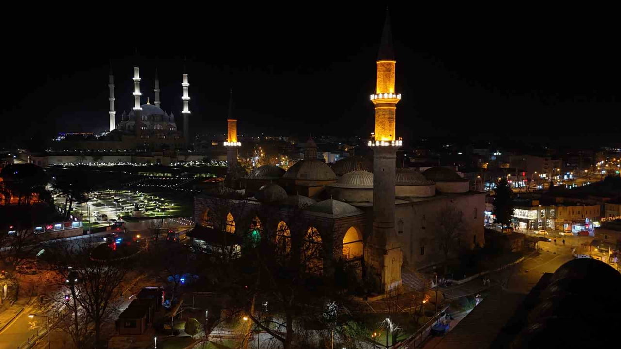 EDİRNE’DE MİRAÇ KANDİLİ İDRAK EDİLDİ