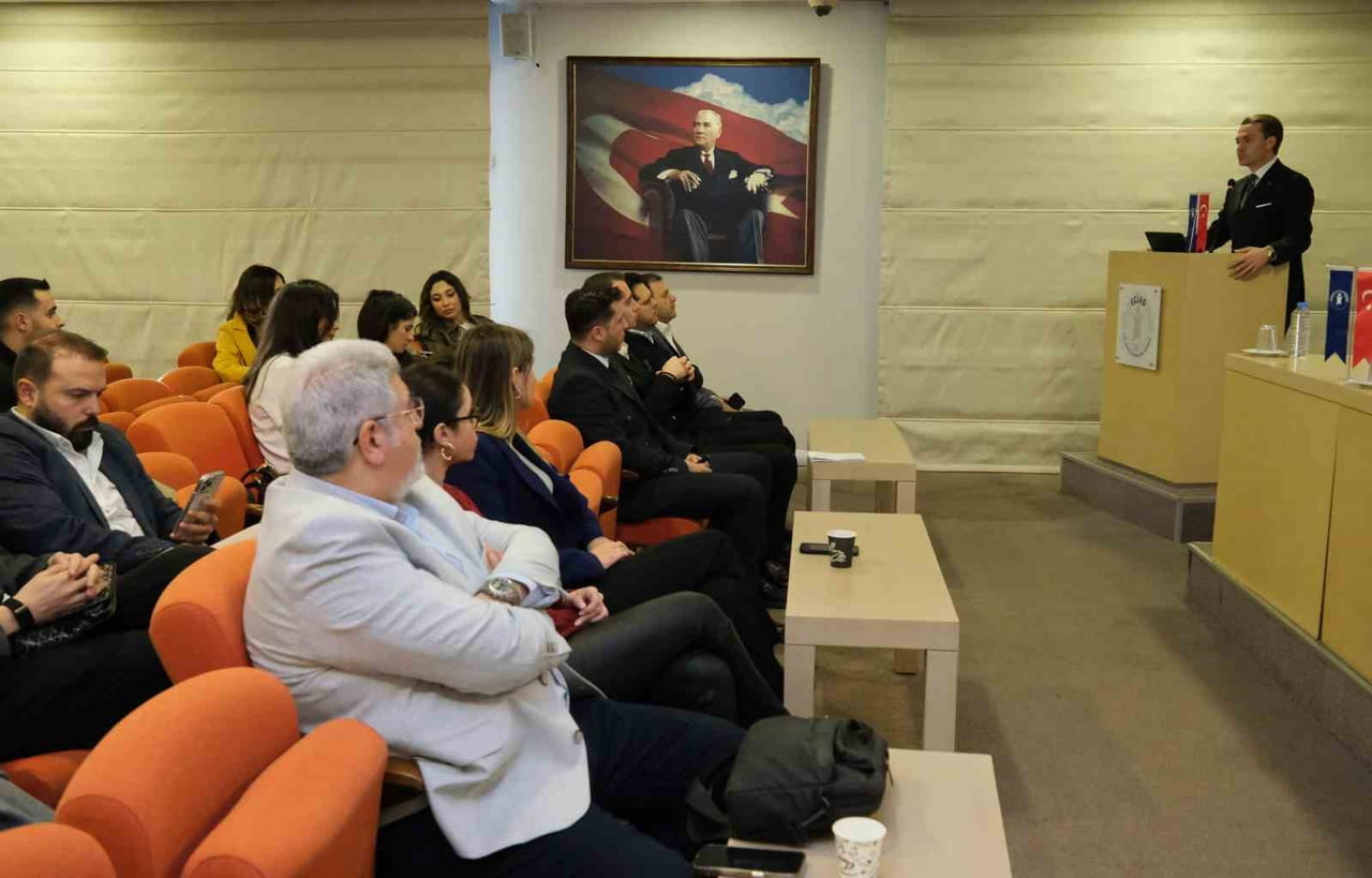 EGİAD MERKEZİNDE GERÇEKLEŞTİRİLEN ETKİNLİĞE EGİAD ÜYELERİ, ÜYE ŞİRKETLERİN PROJE YÖNETİMİ...