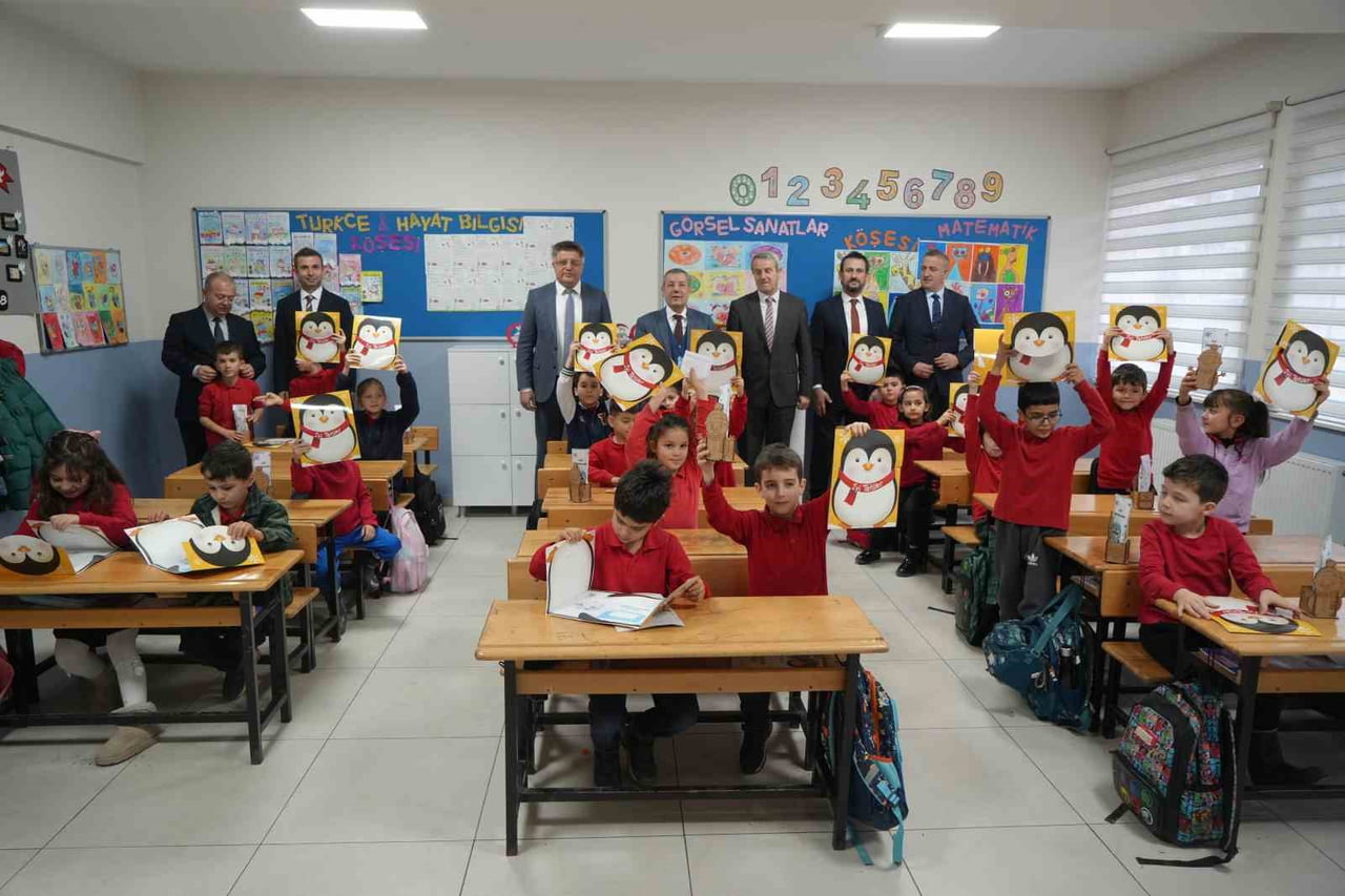 EĞİTİM-ÖĞRETİMDE BİRİNCİ DÖNEMİN SONA ERMESİYLE SAMSUN’DA 253 BİN ÖĞRENCİ KARNE HEYECANI...