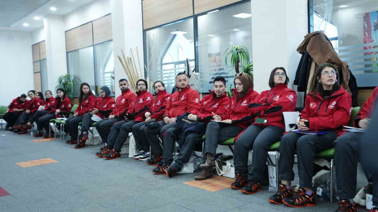 ELAZIĞ’DA ENKAZDA ARAMA VE KURTARMA EĞİTİMLERİ