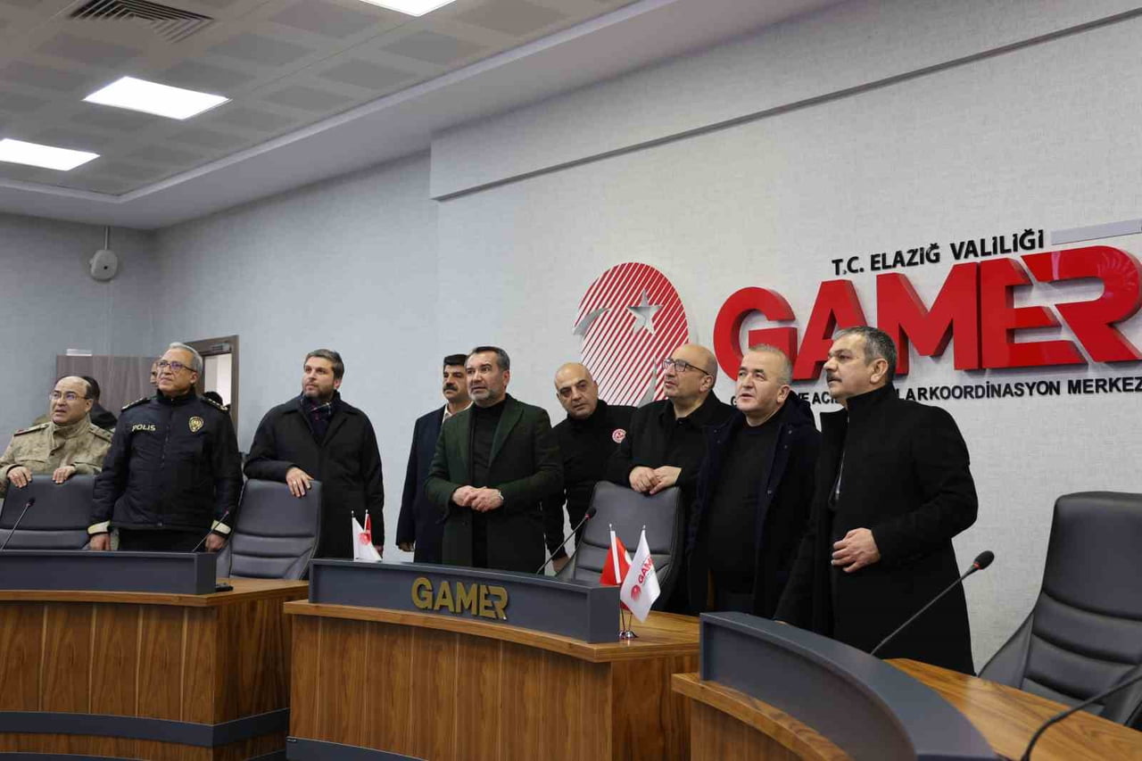 ELAZIĞ İL PROTOKOLÜ, GAMER’İ ZİYARET EDEREK YILBAŞI GECESİ İÇİN ALINAN TEDBİRLERİ DENETLEDİ. VALİ...