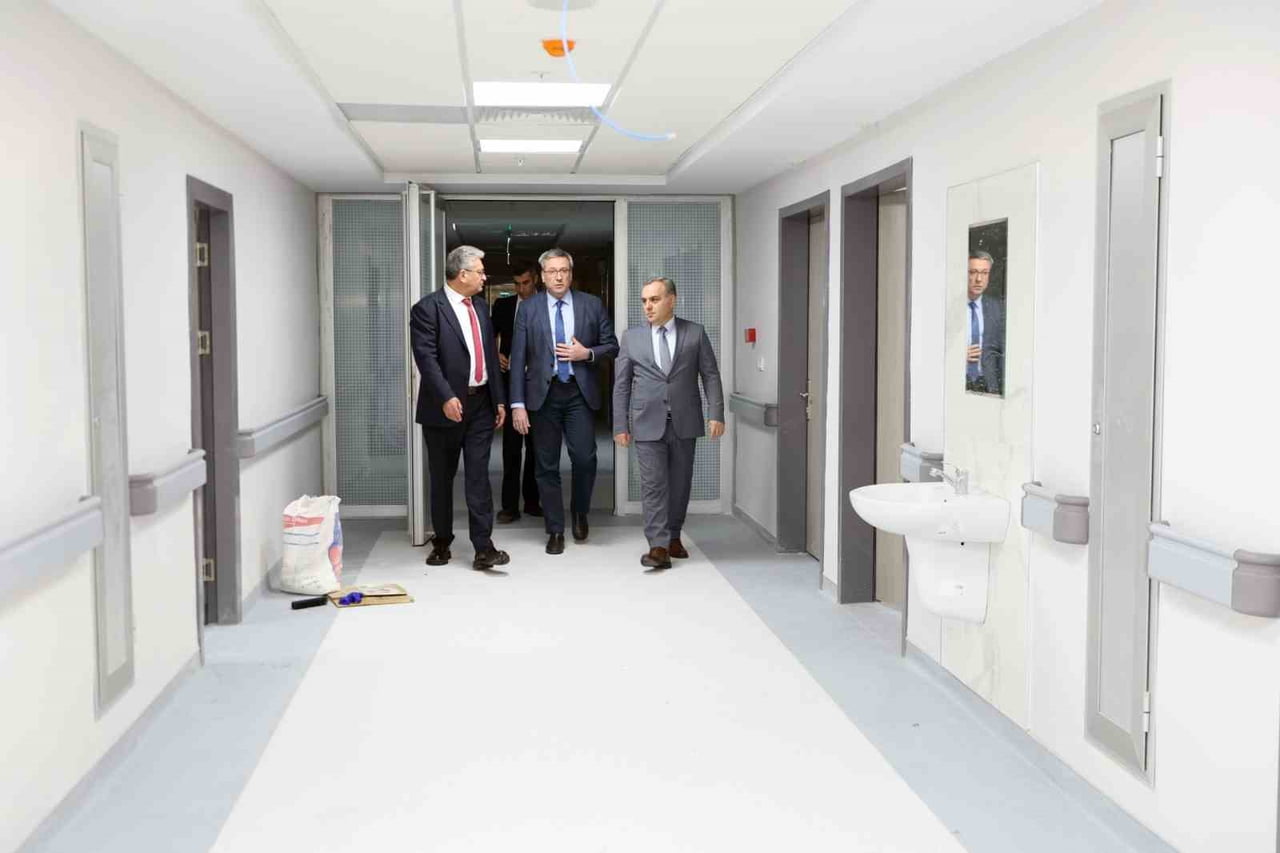 ERCİYES ÜNİVERSİTESİ’NDE (ERÜ) TIP FAKÜLTESİ HASTANELERİ’NE YAPILACAK 800 YATAKLI YENİ HASTANE...