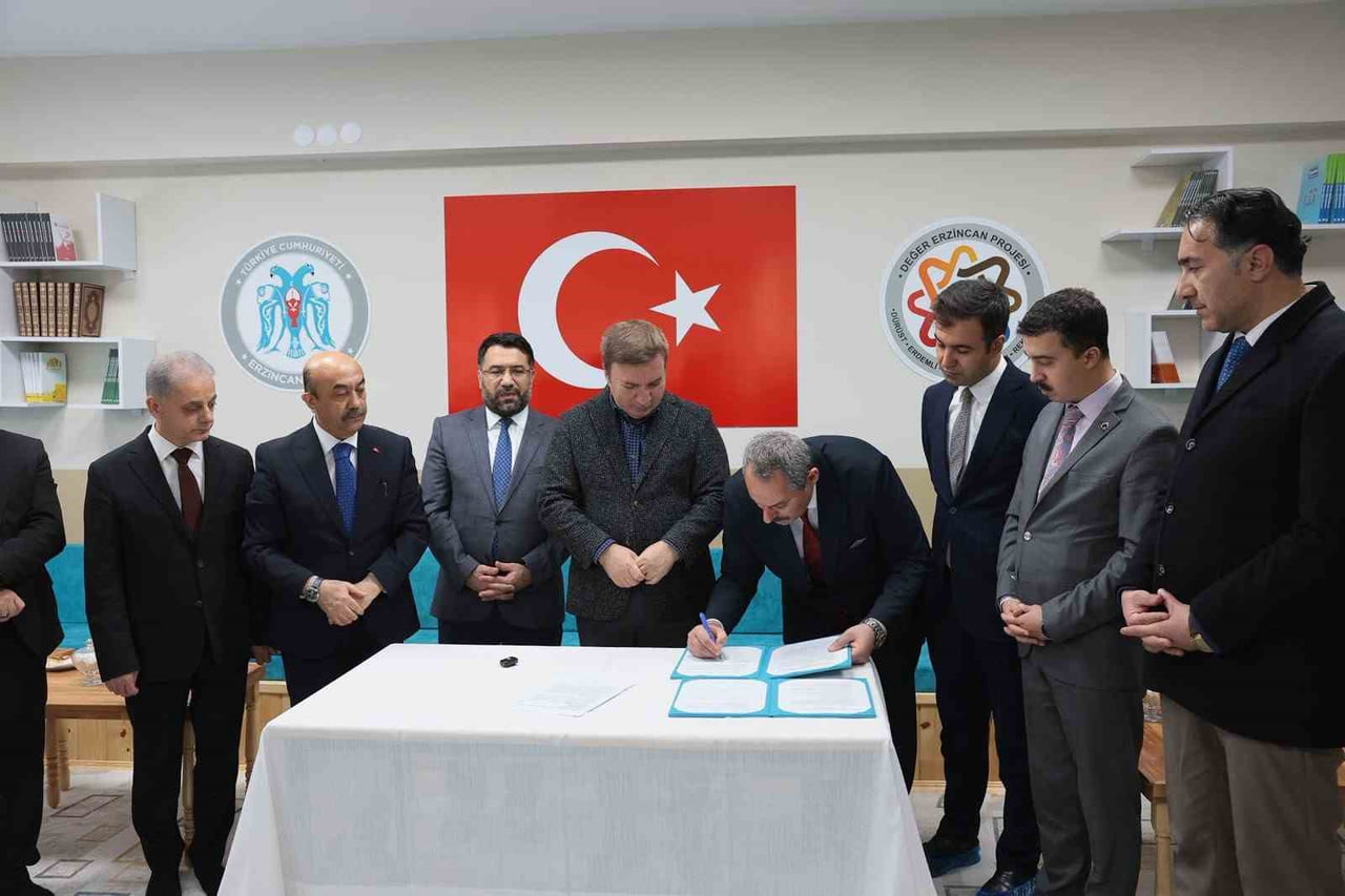 ERZİNCAN VALİSİ HAMZA AYDOĞDU’NUN KATILIMIYLA DÜZENLENEN PROGRAMDA, DEĞER ERZİNCAN PROJESİ...