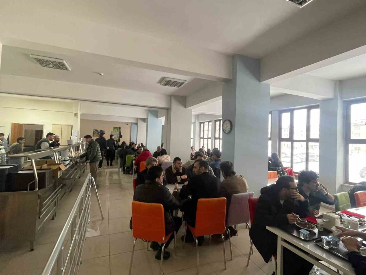 ERZURUM PROF. DR. NECMETTİN ERBAKAN FEN LİSESİ, GELENEKSEL 3. PİLAV GÜNÜ ETKİNLİĞİNDE MEZUNLARINI...