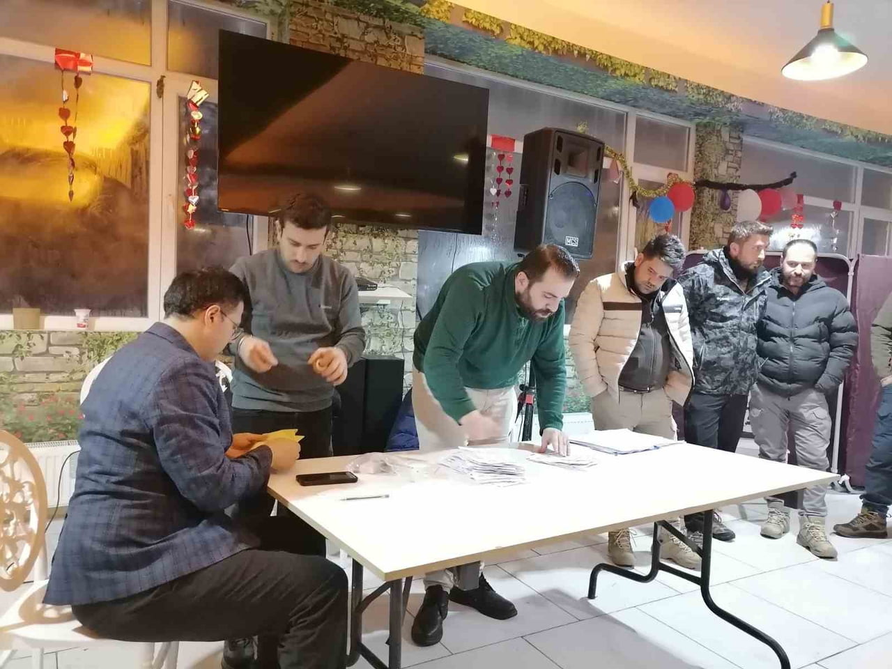 ERZURUM’UN HINIS İLÇESİNDE GÜNEY İLÇELERİ ESNAF VE SANATKARLAR ODASI BAŞKANLIĞI SEÇİMİ...