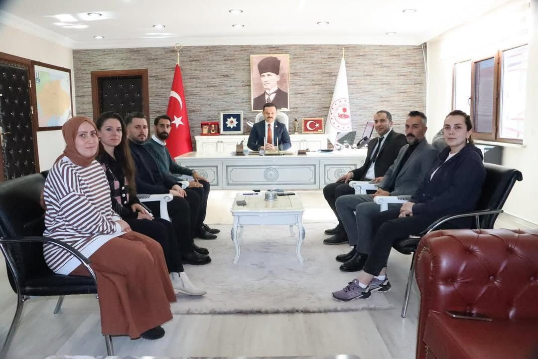 ERZURUM’UN KARAYAZI İLÇESİNDE, BAHAR AYLARININ EN DİKKAT ÇEKİCİ DOĞA OLAYLARINDAN BİRİ OLAN...