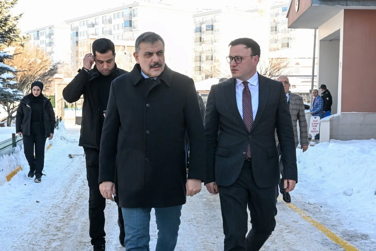 ERZURUM’UN YAKUTİYE İLÇESİ KAYMAKAMLIĞI, 2025 YILI BOYUNCA KAMU HİZMETLERİNİN ETKİNLİĞİNİ...