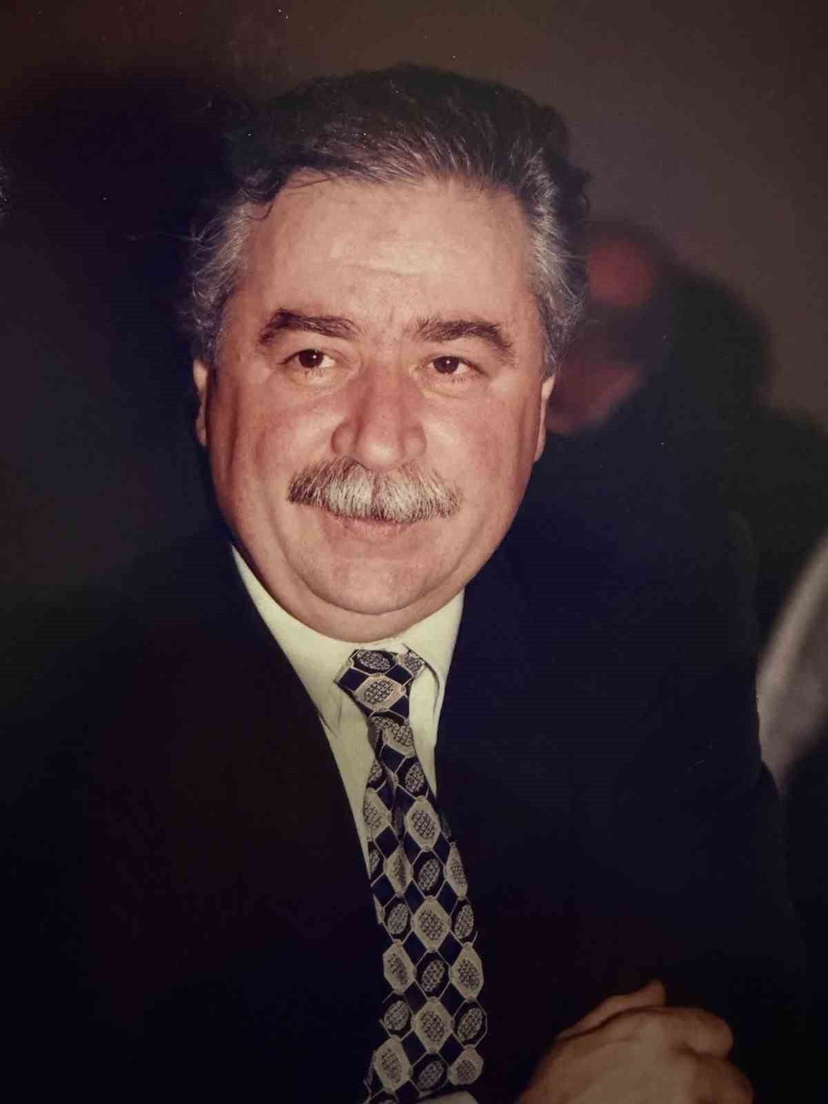 ESKİ ALİAĞA BELEDİYE BAŞKANI VE İZMİR MİLLETVEKİLİ HAKKI ÜLKÜ YAŞAMINI YİTİRDİ