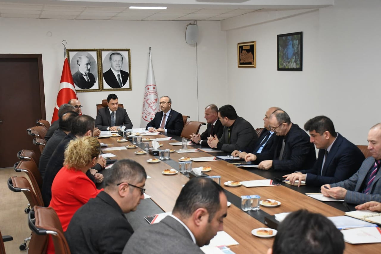 ESKİŞEHİR'DE 'EĞİTİM VE ÖĞRETİM İŞ BİRLİĞİ PROTOKOLÜ DEĞERLENDİRME TOPLANTISI'...