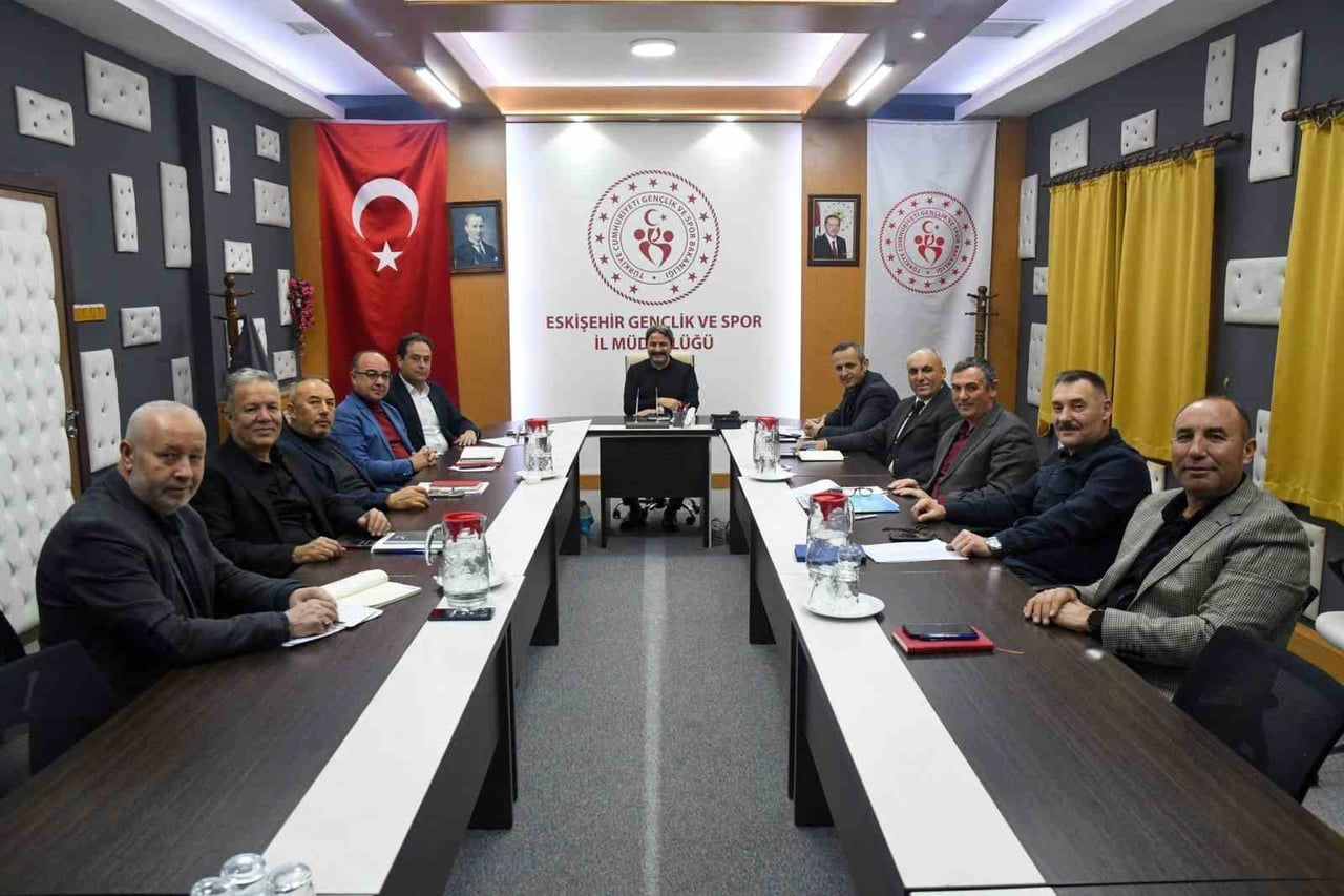 ESKİŞEHİR GENÇLİK VE SPOR İL MÜDÜRLÜĞÜ BÜNYESİNDE, YENİ DÖNEM HEDEFLERİNİN VE PROJELERİN ELE...