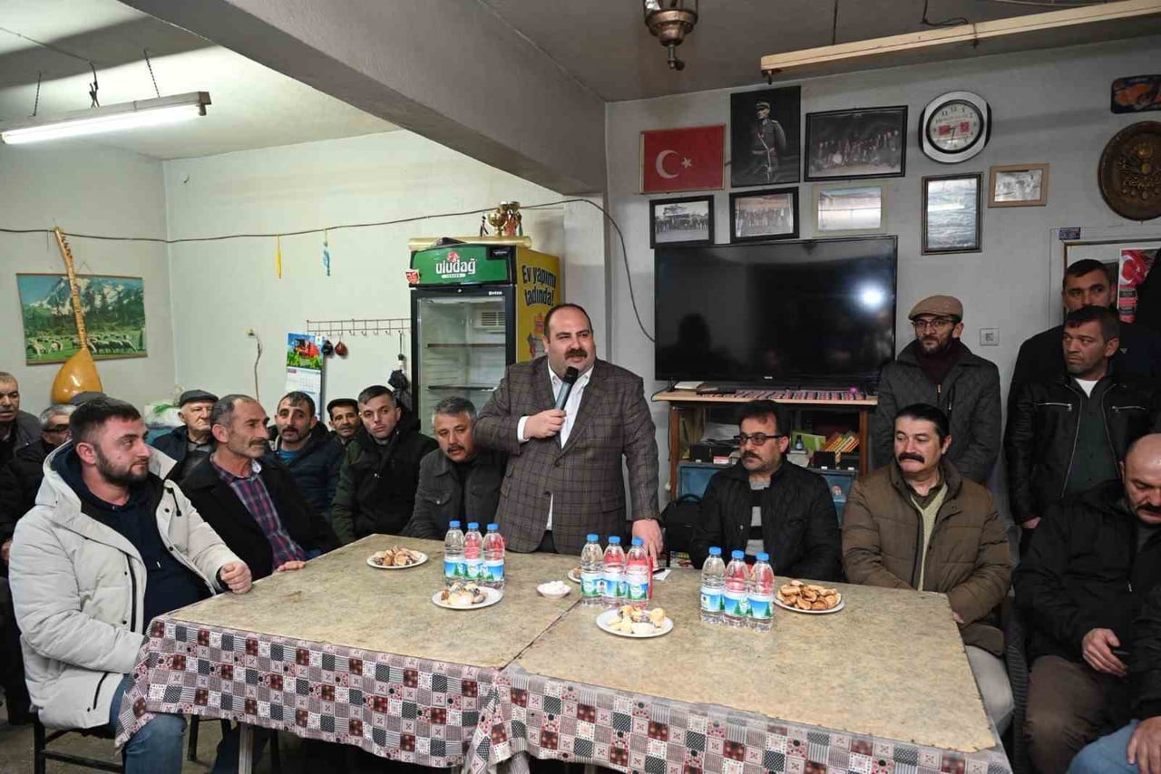 ESKİŞEHİR İNÖNÜ BELEDİYE BAŞKANI SERHAT HAMAMCI, DÜZENLİ OLARAK GERÇEKLEŞTİRDİĞİ MAHALLE...