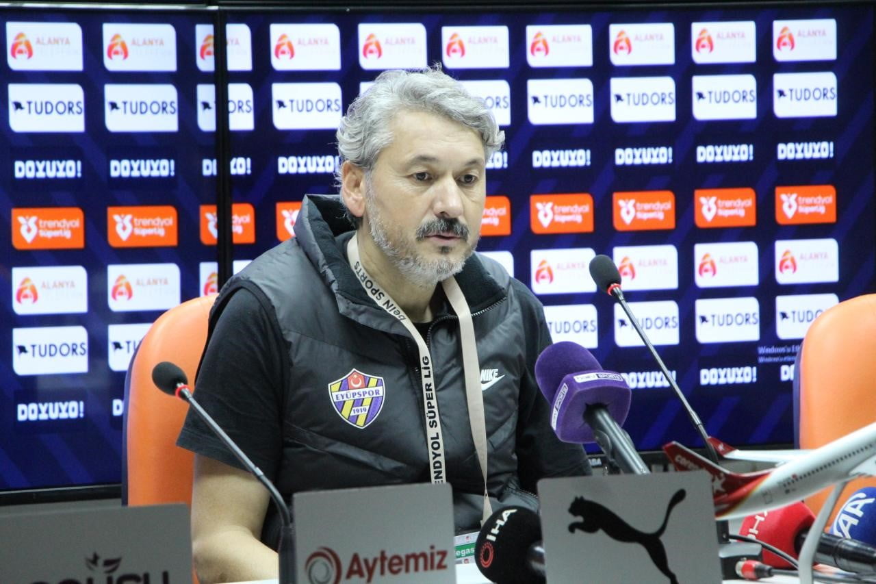 EYÜPSPOR TEKNİK DİREKTÖRÜ ATİLA GERİN, ALANYASPOR DEPLASMANINDA 3 PUAN ALMANIN KENDİLERİ İÇİN...