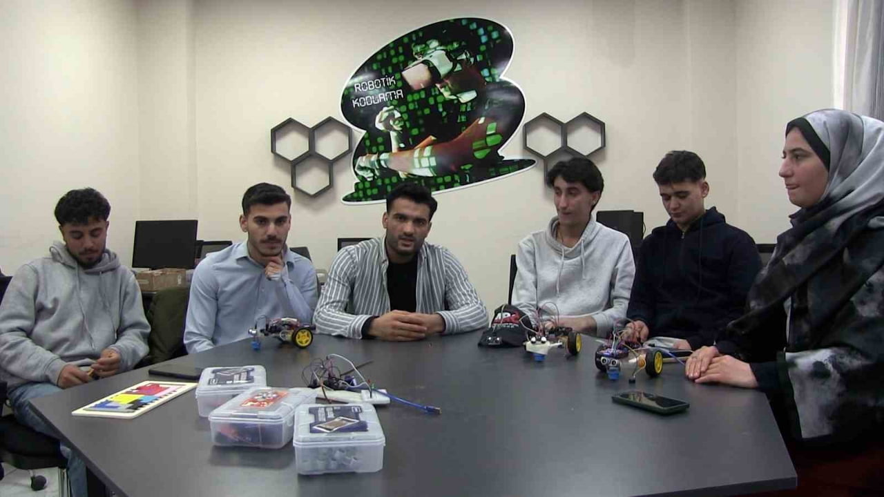 EYYÜBİYE’DE ROBOTİK KODLAMA KURSU KAYITLARI DEVAM EDİYOR