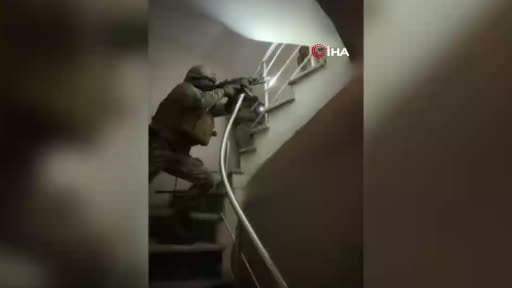 Fatih'te alacak verecek kavgası: 2 şüpheli yakalandı