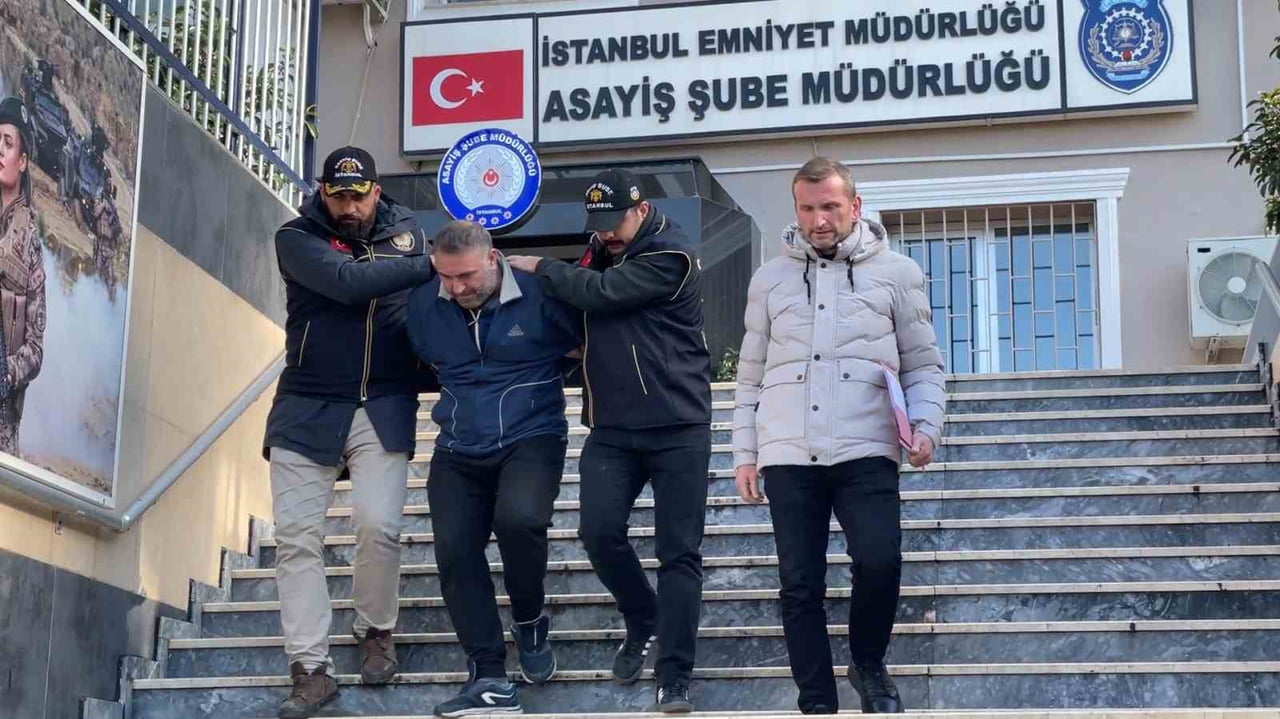 FİRARİ HÜKÜMLÜ D.T., TUTUKLANARAK CEZAEVİNE GÖNDERİLDİ.