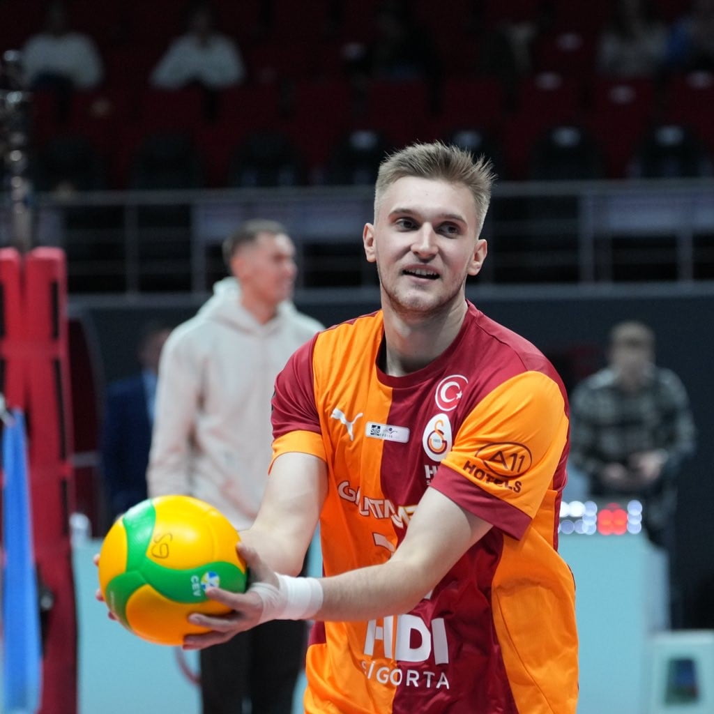 GALATASARAY ERKEK VOLEYBOL TAKIMI OYUNCULARINDAN CAN KOÇ, "GALATASARAY BENİM İÇİN BİR HAYALDİ. İLK...