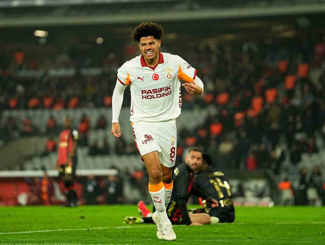 GALATASARAY’IN BREZİLYALI FUTBOLCUSU GABRİEL SARA, FATİH KARAGÜMRÜK MAÇIYLA BU SEZONKİ GOL...
