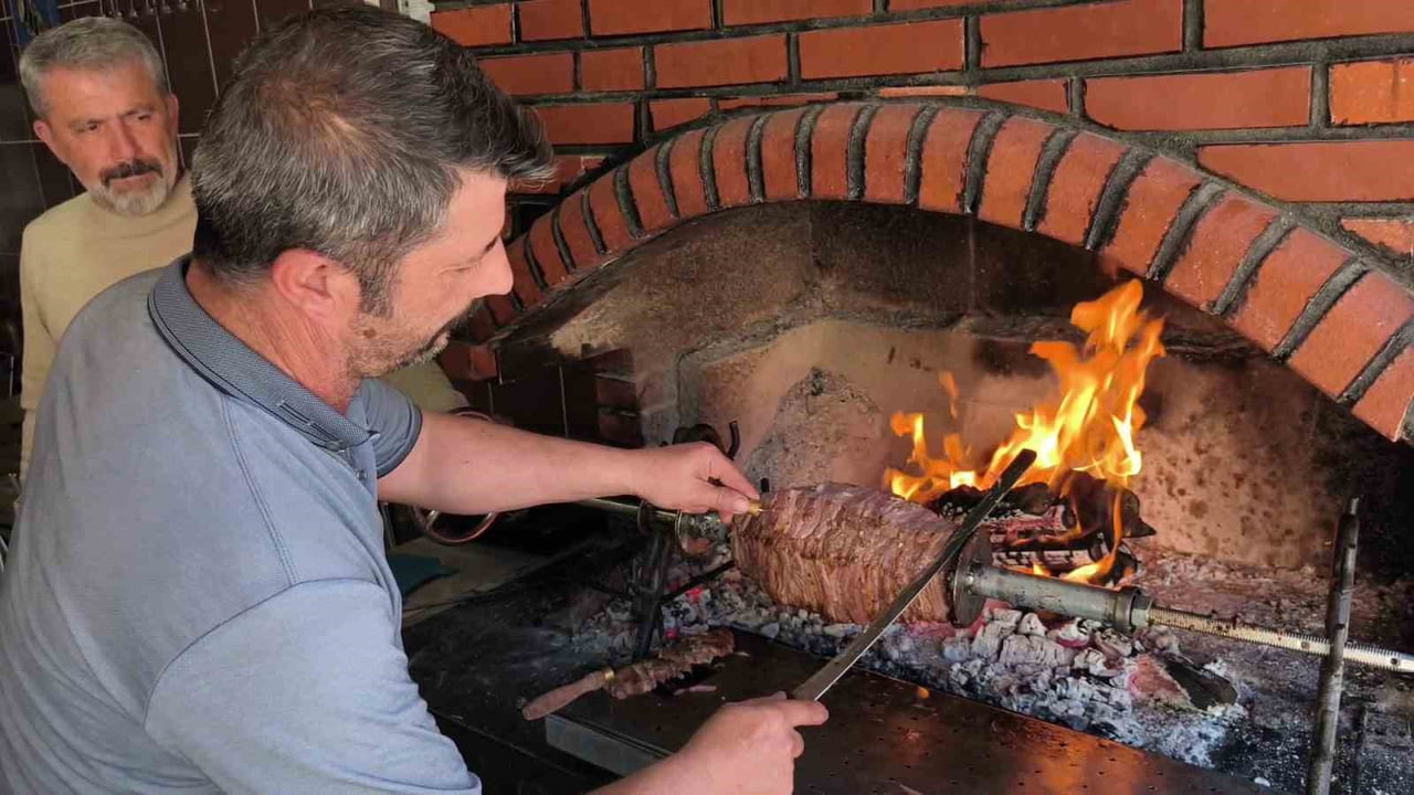 GASTRONOMİ DÜNYASININ EN SAYGIN KAYNAKLARINDAN BİRİ OLARAK KABUL EDİLEN TASTE ATLAS, MERAKLA...