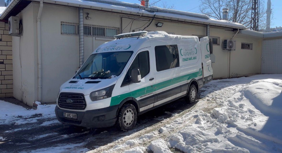 GAZİANTEP'TE 15 YAŞINDAKİ D.K.'NIN BIÇAKLADIĞI 17 YAŞINDAKİ ARKADAŞI ABDULLAH KAYA HAYATINI...