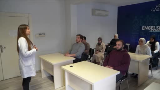 Gaziantep'te görme engelli kursiyerler için E-KPSS eğitim desteği