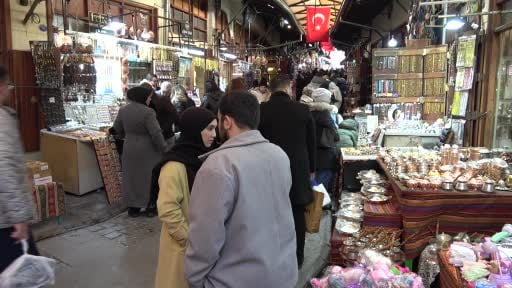 Gaziantep'teki tarihi çarşılarda yarıyıl tatili yoğunluğu