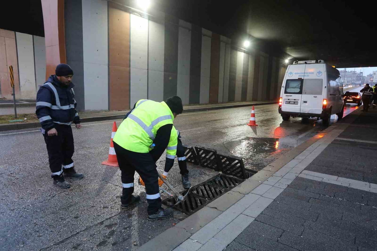GAZİANTEP BÜYÜKŞEHİR BELEDİYESİ, METEOROLOJİ GENEL MÜDÜRLÜĞÜNÜN 12 OCAK TARİHİNE İLİŞKİN KUVVETLİ...