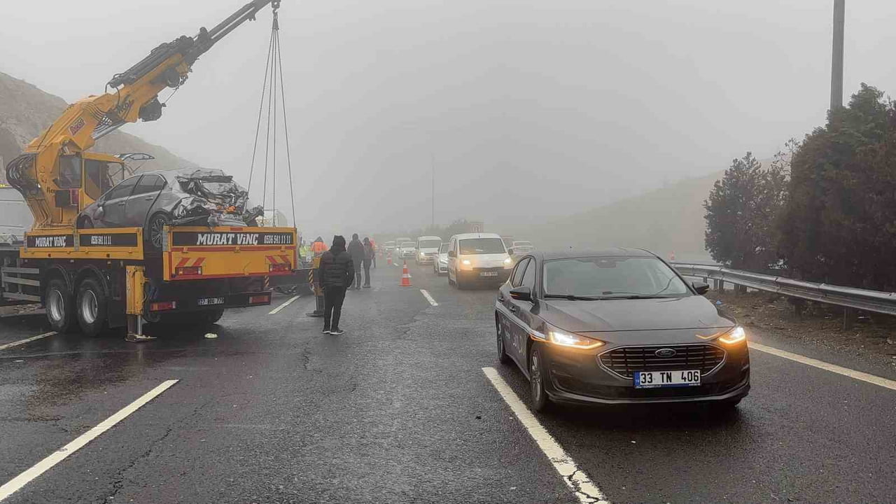 GAZİANTEP-ŞANLIURFA OTOYOLU KONTROLLÜ ŞEKİLDE TRAFİĞE AÇILDI
