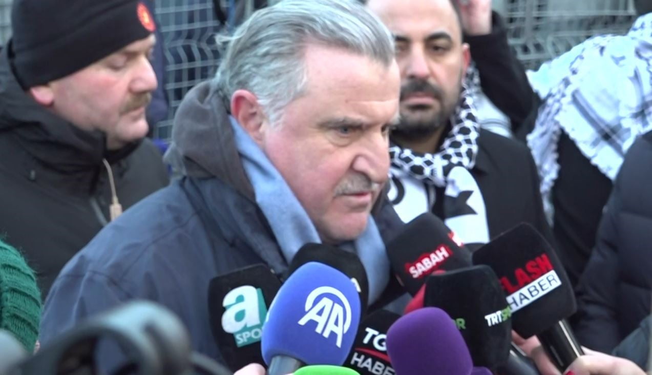 GENÇLİK VE SPOR BAKANI OSMAN AŞKIN BAK