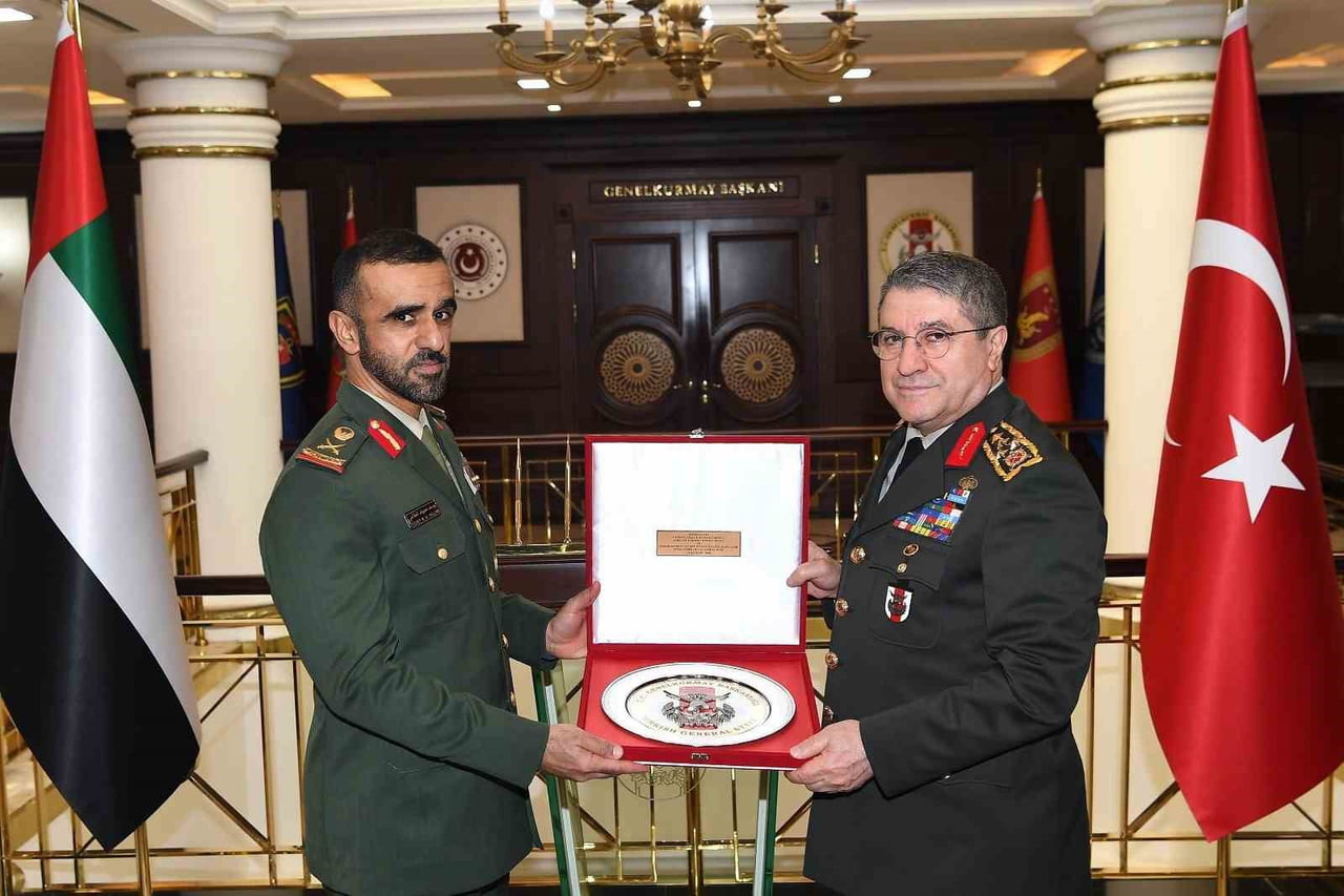 GENELKURMAY BAŞKANI ORGENERAL SELÇUK BAYRAKTAROĞLU, BİRLEŞİK ARAP EMİRLİKLERİ KARA KUVVETLERİ...