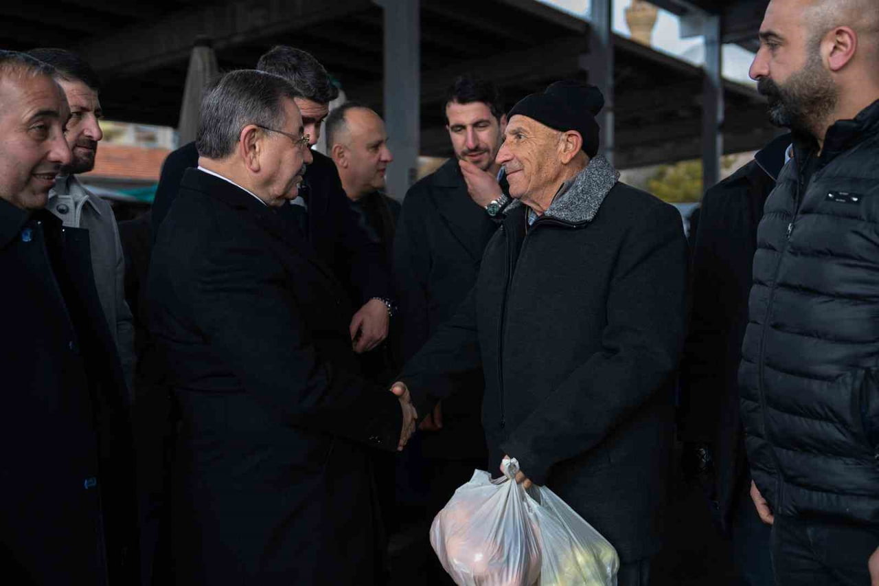 GÖLBAŞI BELEDİYE BAŞKANI YAKUP ODABAŞI, HAYMANA BELEDİYE BAŞKANI LEVENT KOÇ İLE BİRLİKTE SEMT...